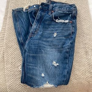 Abercrombie mom jeans
